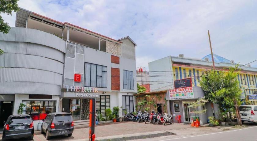 Hotel The Batik Bed And Coffee Bandung Exterior foto